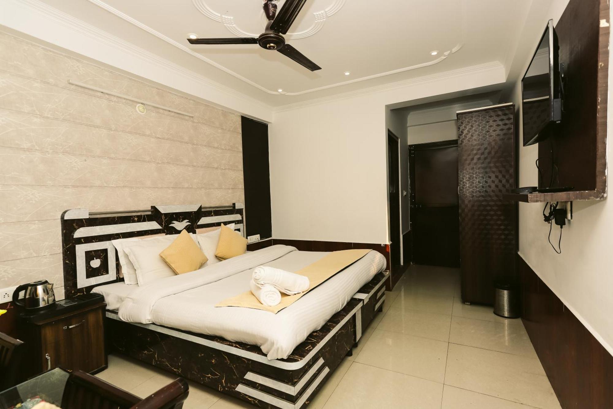 Mirage Grand Hotel McLeod Ganj Eksteriør billede