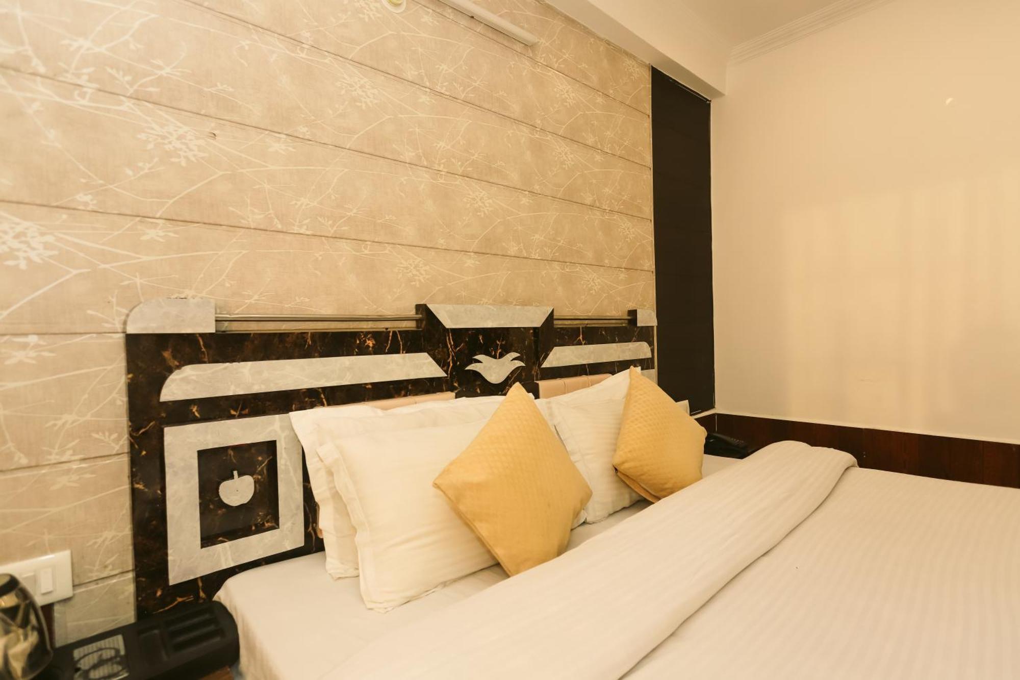 Mirage Grand Hotel McLeod Ganj Eksteriør billede