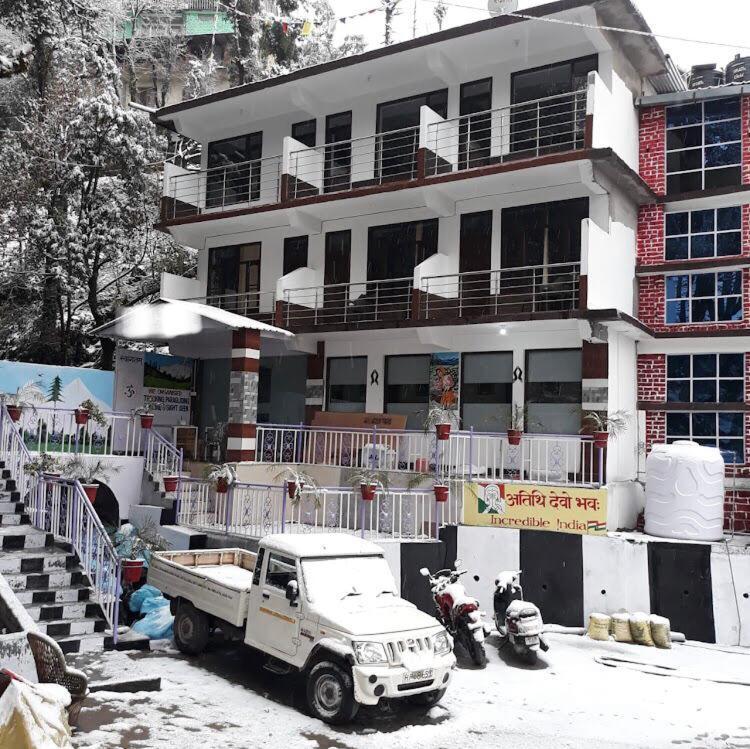 Mirage Grand Hotel McLeod Ganj Eksteriør billede